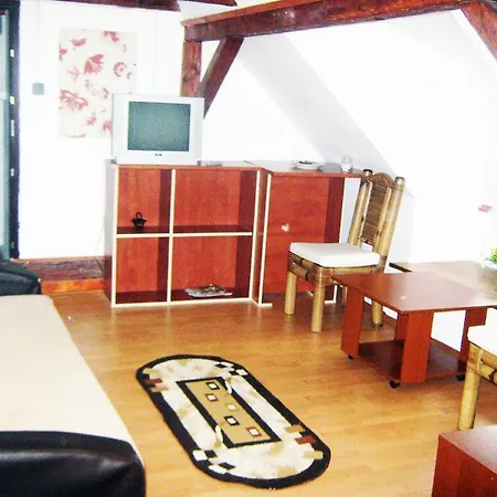 Casa Piata Sfatului *