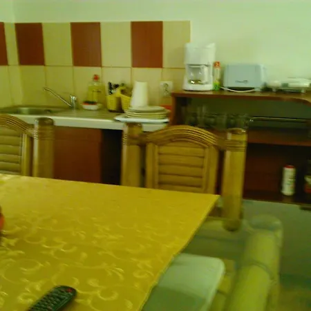 Casa Piata Sfatului דירה *