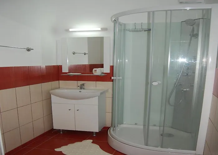 Casa Piata Sfatului *