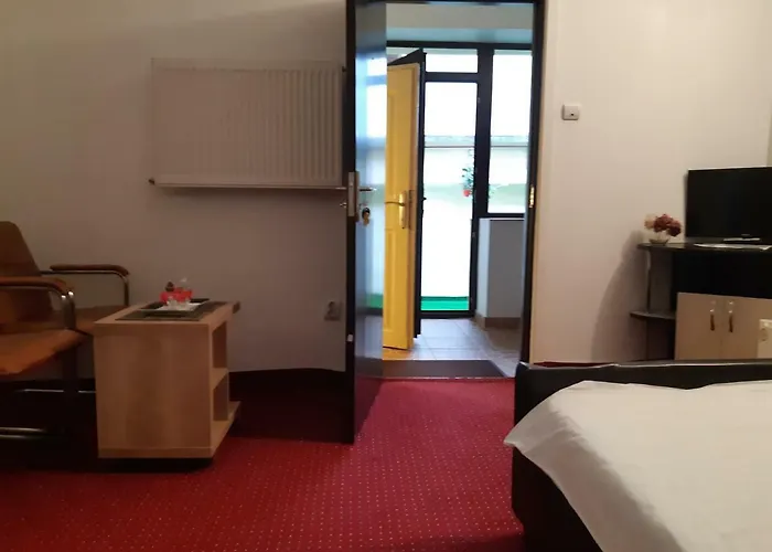 Casa Piata Sfatului *